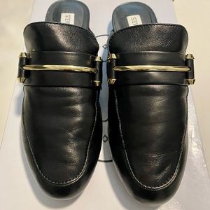Women Mules by Steve Madden box not included